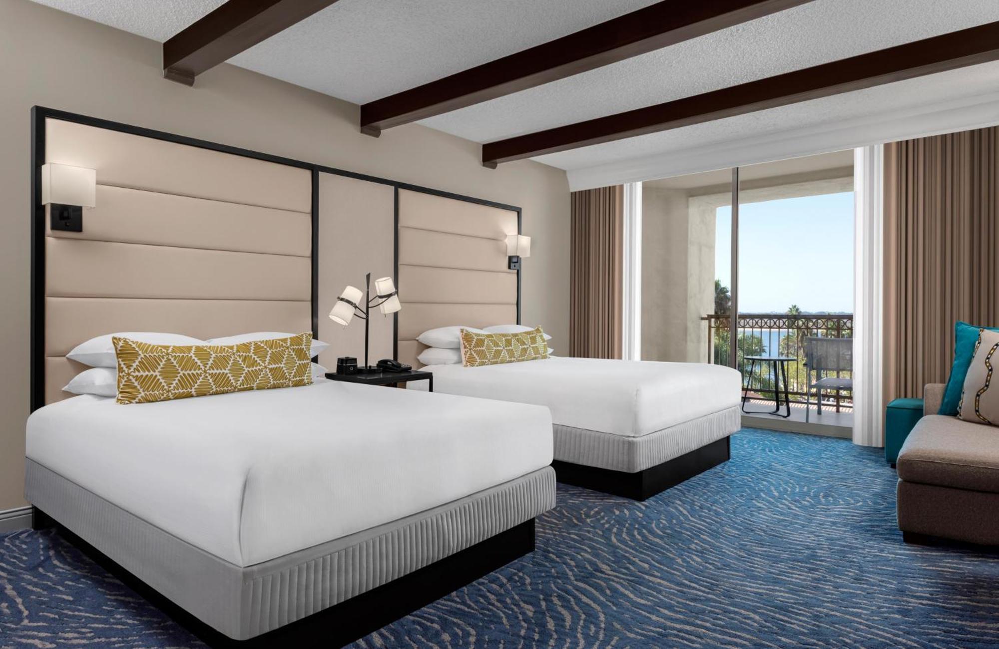 Deluxe Queen Room with Two Queen Beds