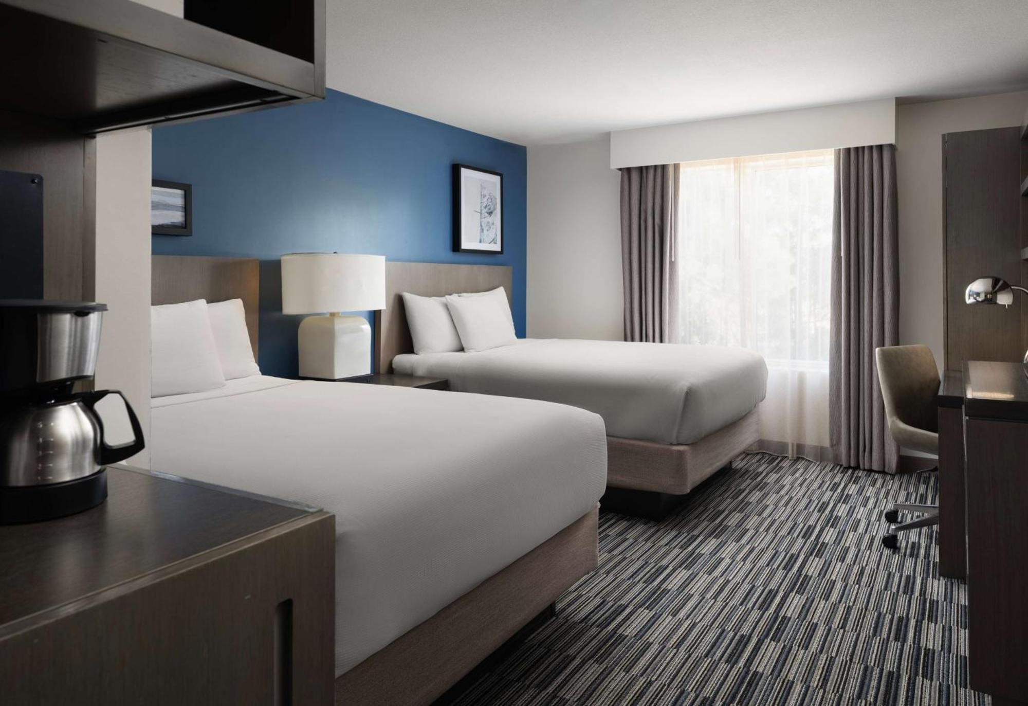 Queen Room with Two Queen Beds - High Floor