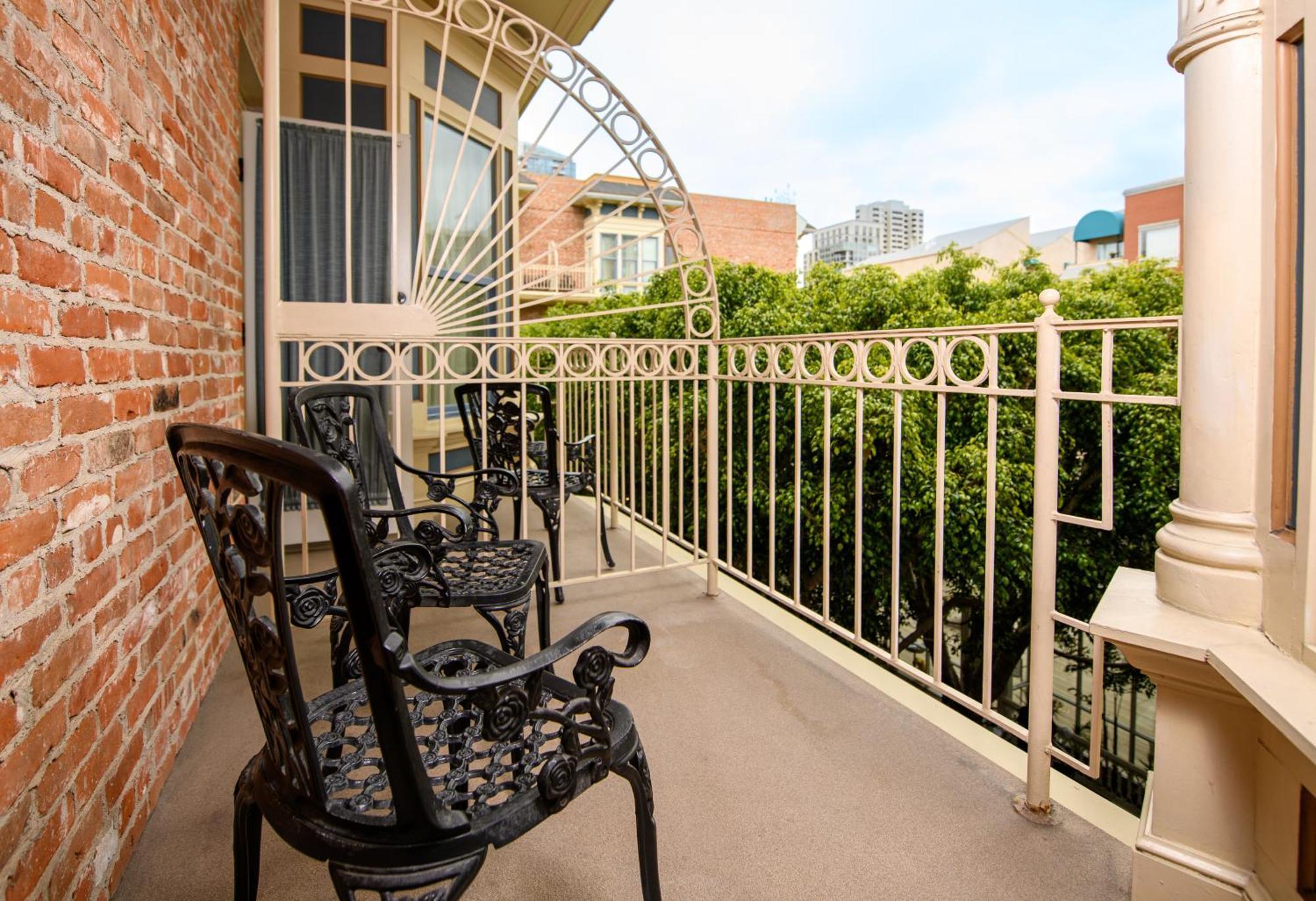 Premier Suite Balcony