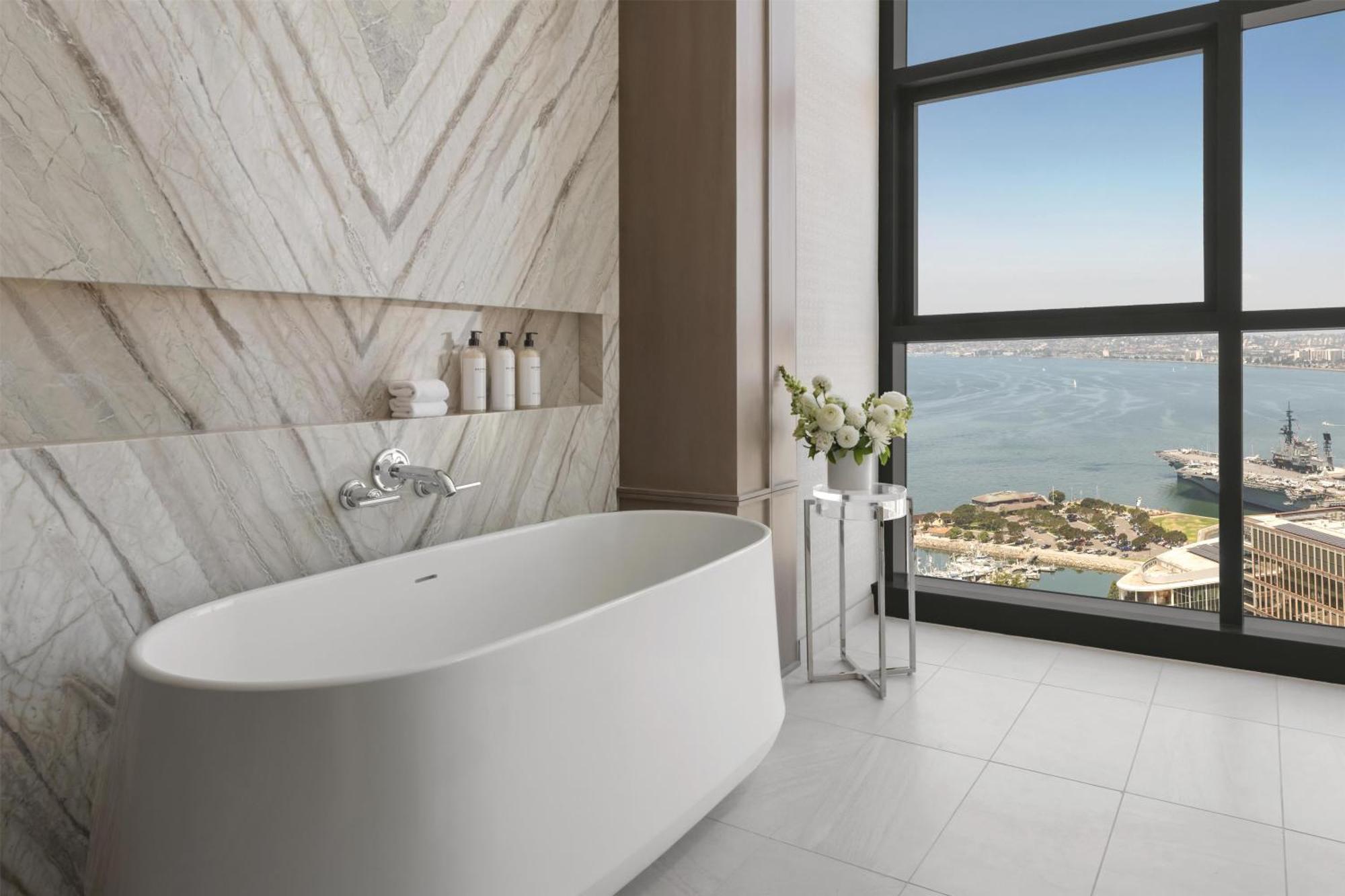 Penthouse Suite
