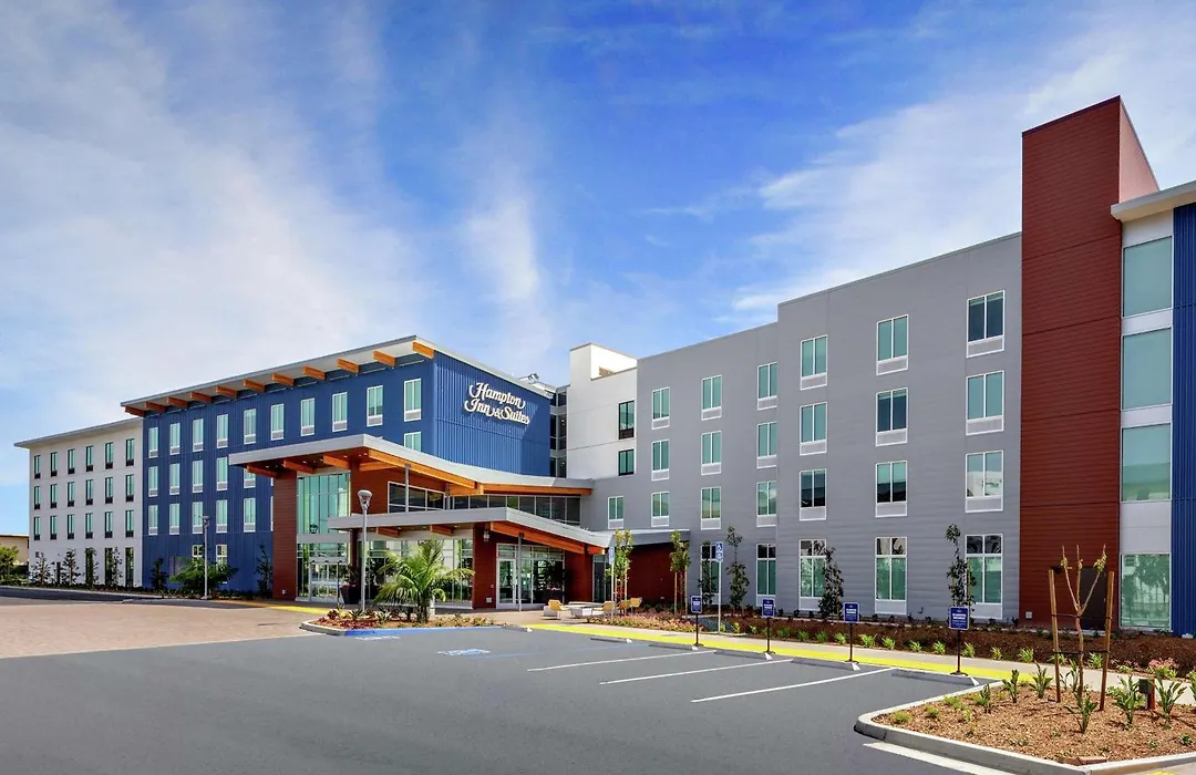 Hampton Inn & Suites San Diego Airport Liberty Station-1