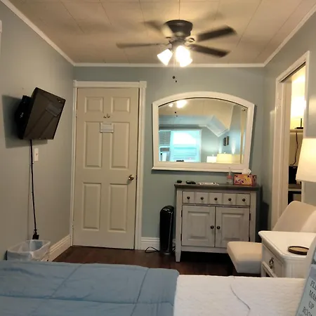 Cherokee Lodge-3