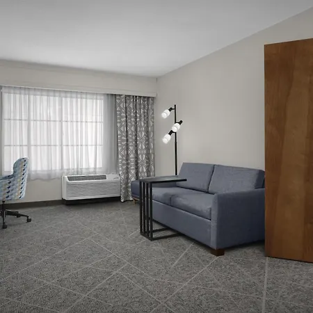 Hampton Inn San Diego Downtown-3