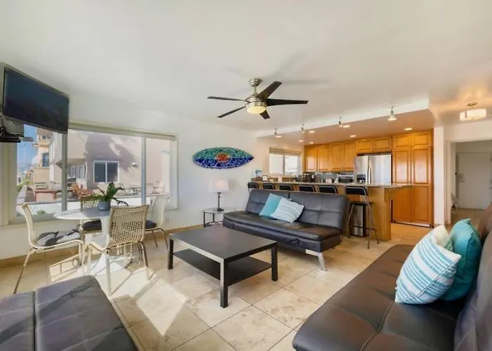 101-Luxury1 Villa San Diego
