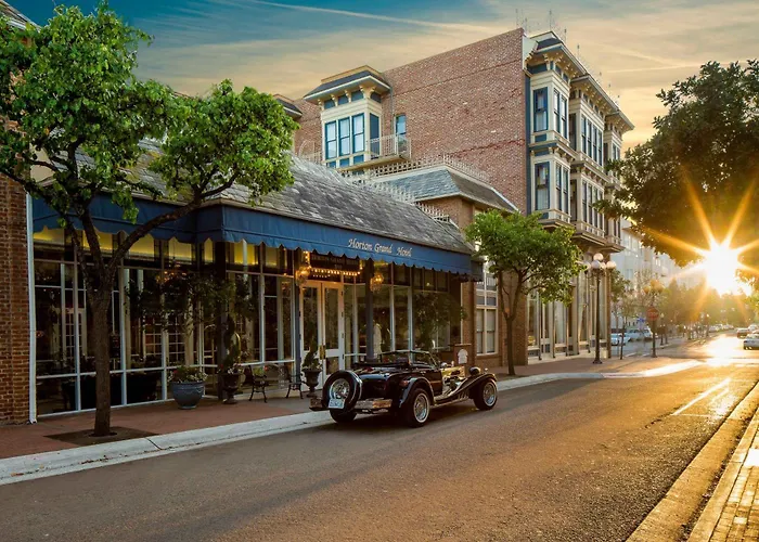 Dog Friendly Hotels San DiegoHorton Grand