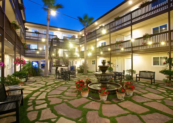 Ocean Beach Hotel San Diego